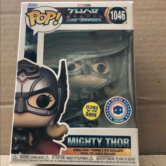 NEW Funko Pop 1046 Mighty Thor Jane Foster Pop in a Box Exclusive GITD GLOW - Picture 1 of 6
